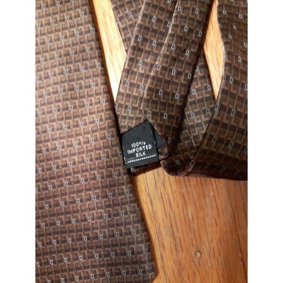 Zylos gold George Machado 100% silk tie - Picture 2 of 3